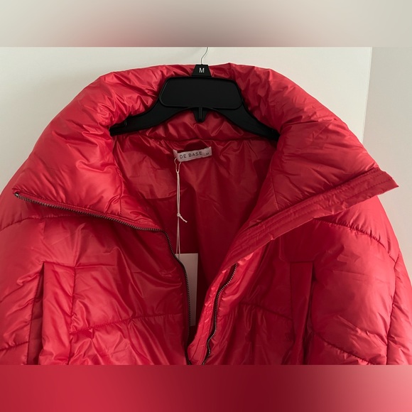 De Base Montana Crop Puffer Long Sleeve Jacket sz M color Coral Red - Picture 7 of 12